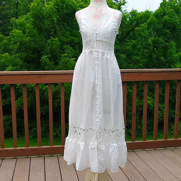 🌼SOLD🌼Bohemian Crochet Fit & Flare Sundress - Picture 6 of 8